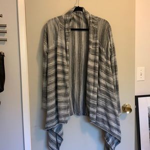 Comfy striped cardigan!